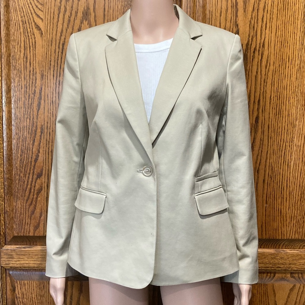 Liz Claiborne Women’s Tan Blazer Medium Fully Lined Classic